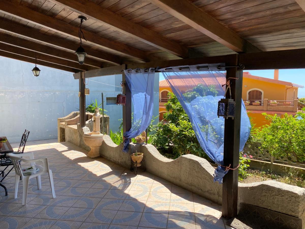 Casa Vacanza Sa Dommu De Teresa Nebida Buitenkant foto